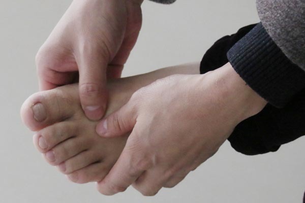 专家|癌症难以察觉专家双脚早就给出提醒,只是都被忽视了