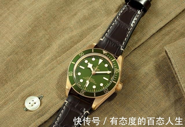 大飞 沛纳海万国帝舵,自产机芯背透,就是太贵了!