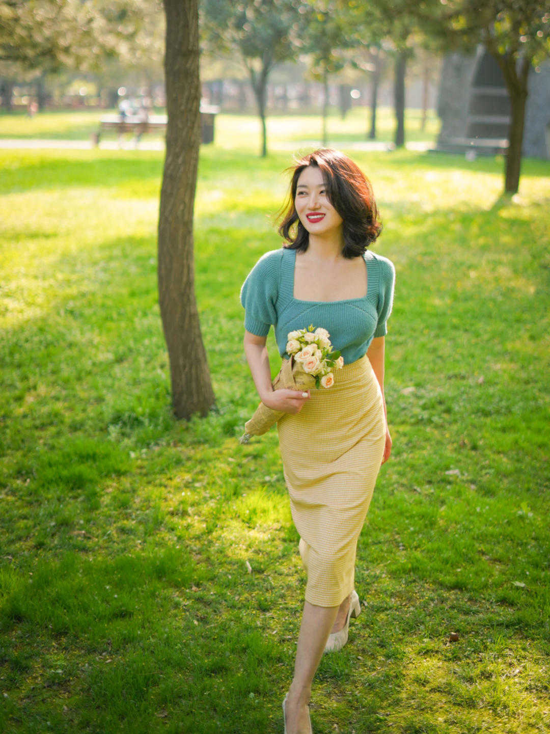 时尚博主|夏季怎么穿更温柔？这些半身裙的穿搭值得借鉴，减龄优雅又清爽