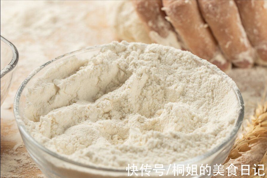 手把手教你做盘丝饼,焦香酥脆,层次分明,一圈一圈撕着吃