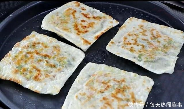 家人最爱吃的面食，上锅一煎鲜香美味顶饱，2分钟出锅，早餐必备