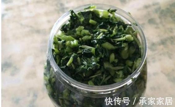 新鲜的没人吃，腌咸菜却是一绝，用它炒饭很开胃，还是酒席压轴菜
