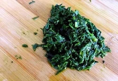 艾草|你真的会用艾草吗？艾草的4种妙用，能缓解痛经、补中益气