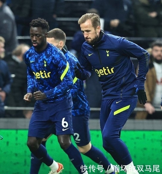 英超|2-2爆冷!英超又1豪门爆发:升到第7名,或成曼联争四劲敌