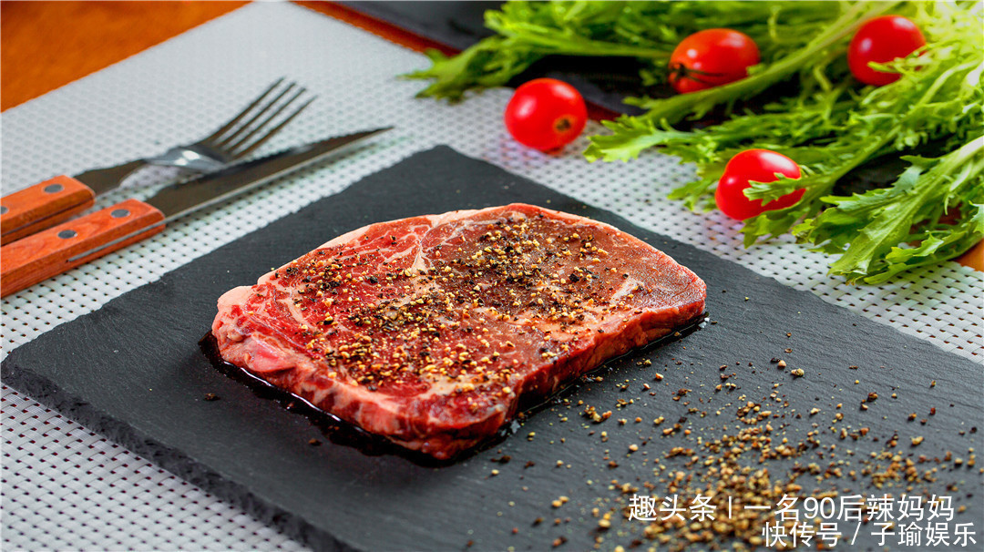 吃火锅的时候,这4种食材尽量不要选,会引起多种疾病