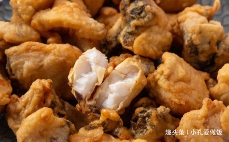 大厨教你草鱼秘制新做法，不要再蒸再煮，每吃一口都是口福