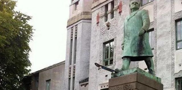 停车场#22个搞笑创意,让你不由地感叹,这些人真无聊,不过我喜欢?