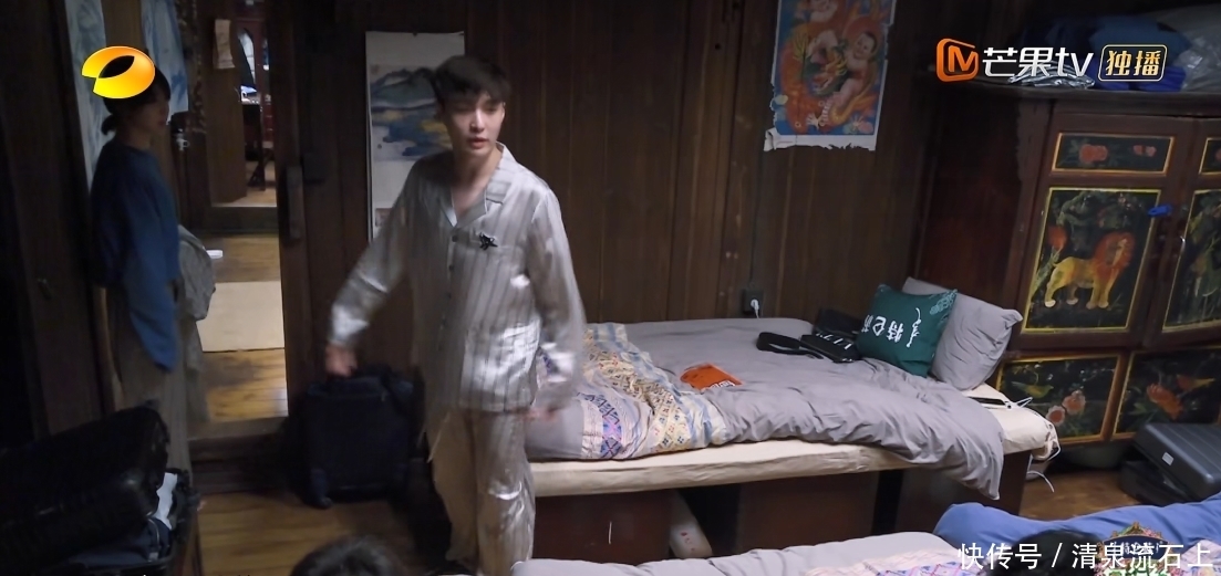 杨紫 粉丝等磕糖,谁知杨紫又把艺兴变成了兄弟,让所有人失望了