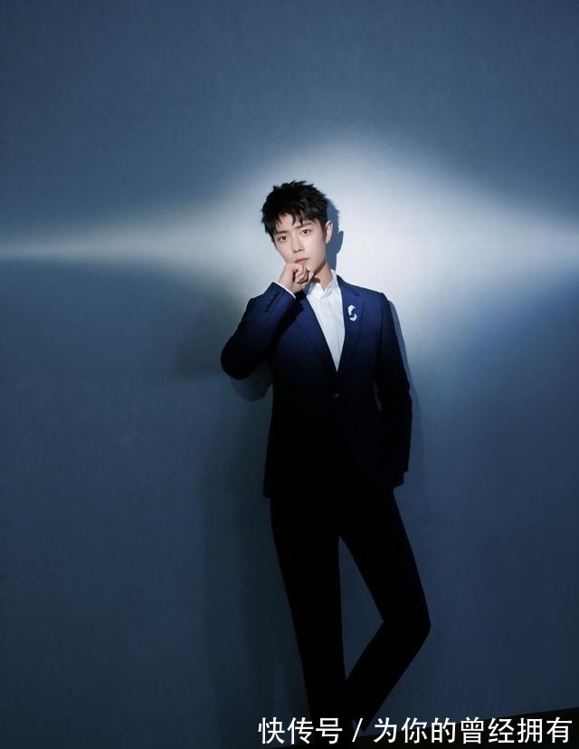 肖戰(zhàn)6個(gè)半小時(shí)獲7個(gè)品牌認(rèn)領(lǐng),創(chuàng)意總監(jiān)親挺!