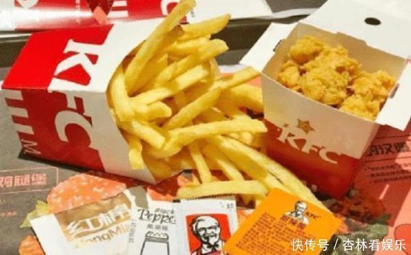 餐盘|在KFC吃薯条时,番茄酱别再倒在餐纸上了,其实薯条盒子上有机关
