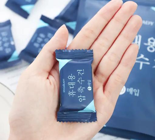 防蚊 女人包包里5个常备小物件,用处不小,你包里有吗