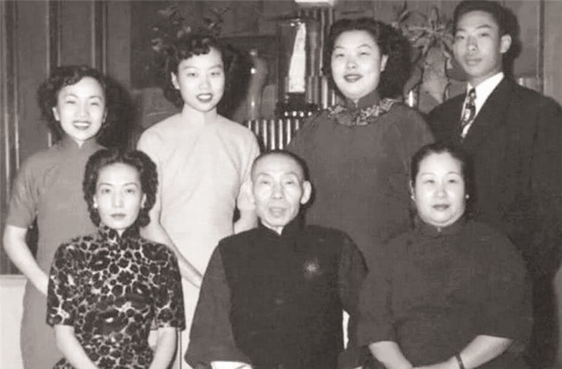 杜月笙|戴笠身亡后，为何会对杜月笙造成巨大的打击？