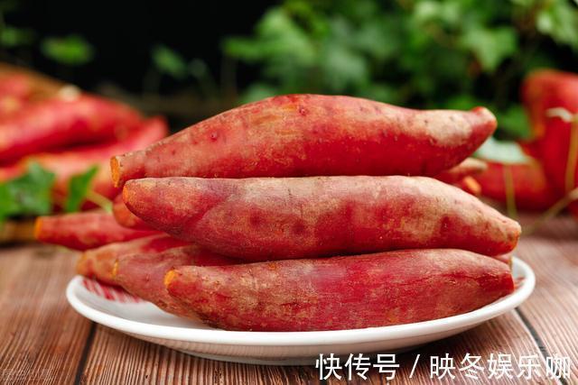 红薯干快速做法,不晒不晾,无油无糖,软糯香甜,放半年都不发硬