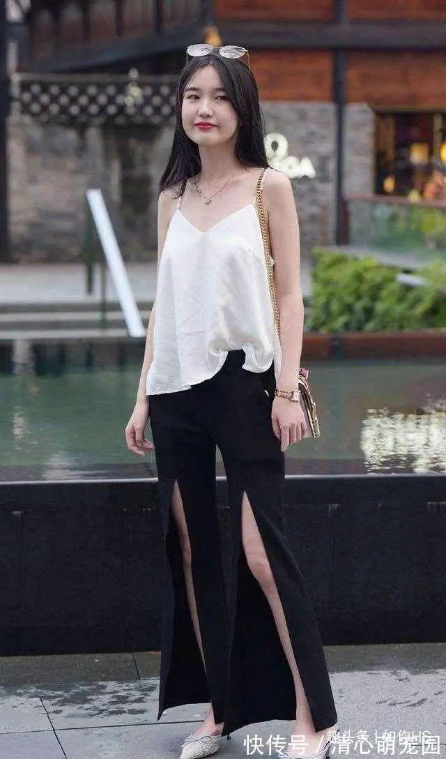 穿搭 打底裤展示完美女人的味道,充满了无限的魅力,简洁大方