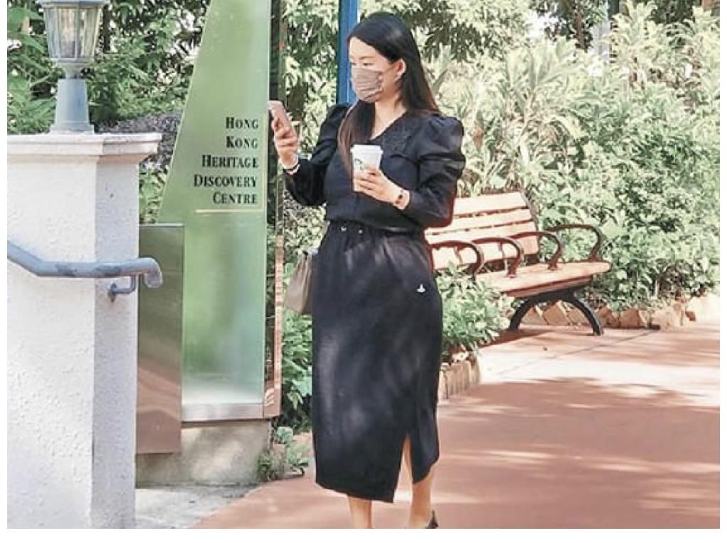 29岁TVB艺人自曝考公务员,笔试通过已获邀面试,职位薪资5.5万元