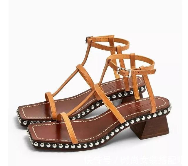 方头 今年夏天,好看的凉鞋长这样!今年夏天,好看的凉鞋长这样!