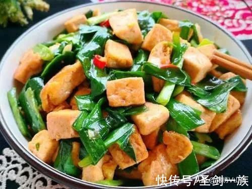 朋友聚餐来家里吃饭,做了这12道菜,全部光盘,朋友:让我去开店