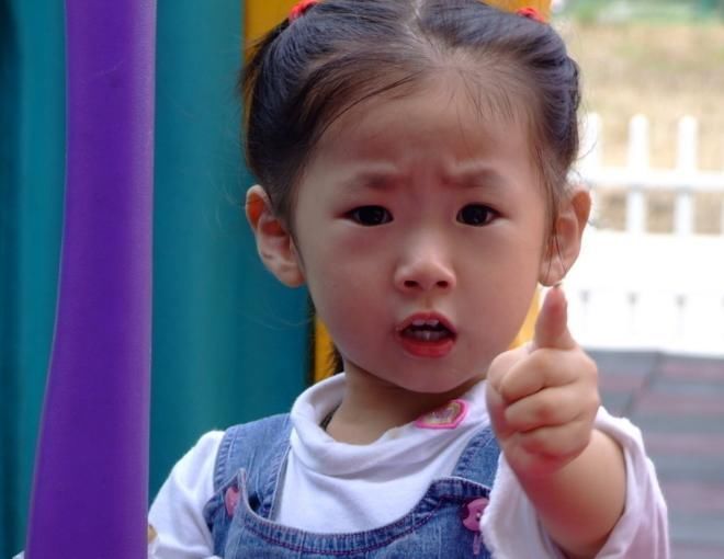 孩子|娃在幼儿园遭受软暴力,3种明显表现老师不会说,但家长要懂