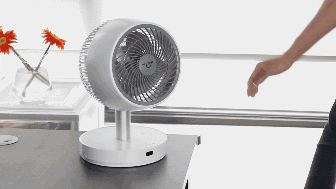 闷热|循环扇都这么卷了？无线可折叠，还能纳凉驱蚊