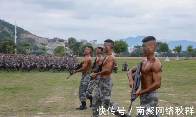 一身肌肉|看了一身肌肉的兵哥哥,女网友:先舔屏,再请求国家分配男朋友!