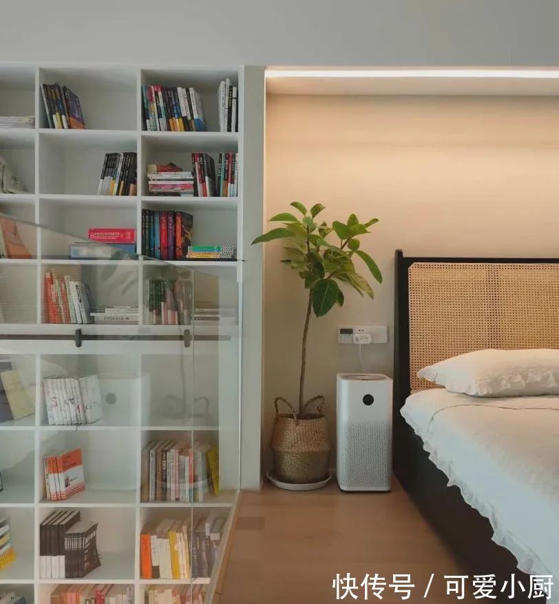 收纳|厉害了!35㎡迷你单身公寓,客厅挑空设计,装出了别墅大气感!