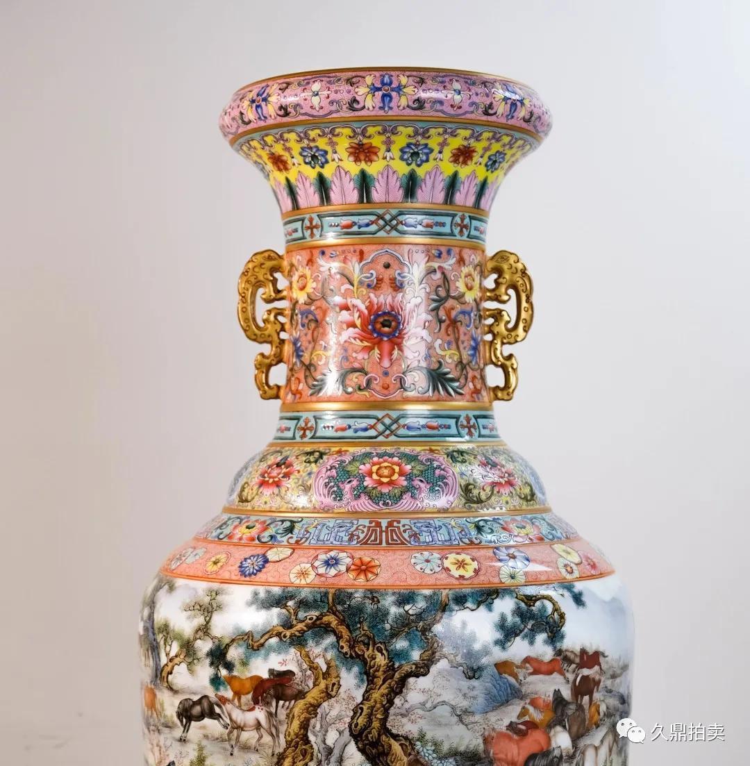 纹饰#【精品赏析】清乾隆 洋彩骏马图蒜口双耳樽