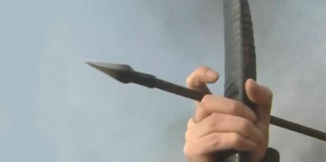 杨端@梁山神箭手花荣,三次高调炫技,但遇到高手神箭也会失灵!