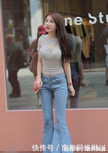 美女|美女“无敌”一样的身材,衣服咋整都好看!