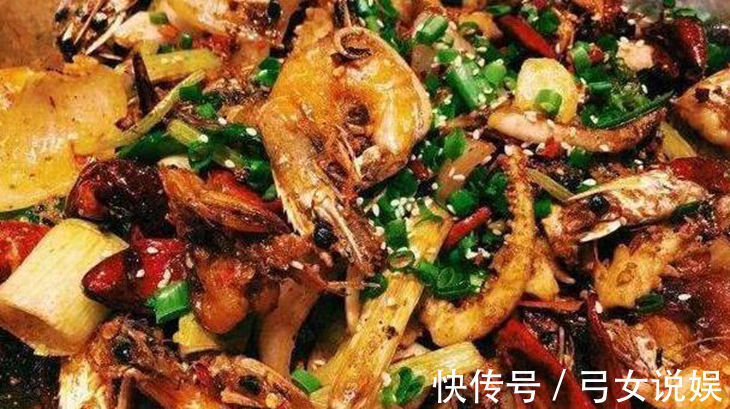 火锅底料|美食推荐韭菜炒鸡蛋，鱿鱼虾，黄焖鸡翅，西红柿烧茄子的做法