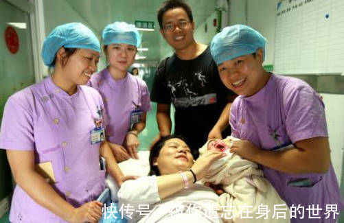 分娩|分娩过程听到医护对“暗语”,产妇吓“尿”了,把在场医生逗笑了