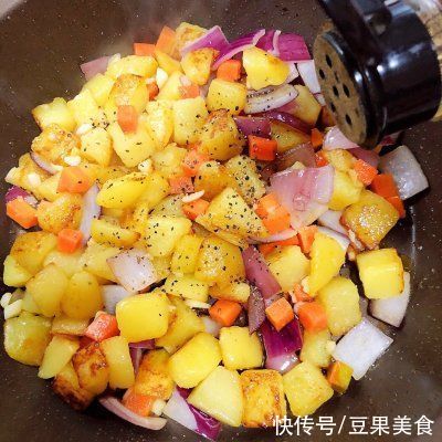 孜然洋葱炒土豆下饭界大哥大!看一眼就被馋哭