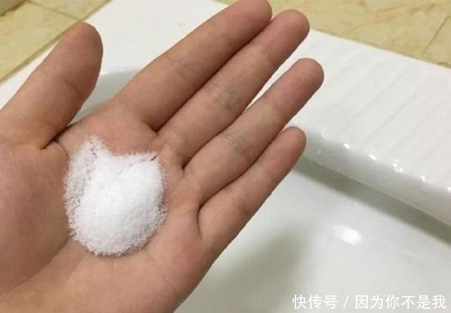 洗发水|洗头时只要做到几点，头发缓缓变黑发亮！