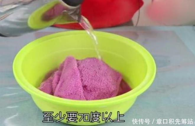 毛巾用久又臭又滑,保姆用这招清洗一遍,洗完干净得跟新买的一样