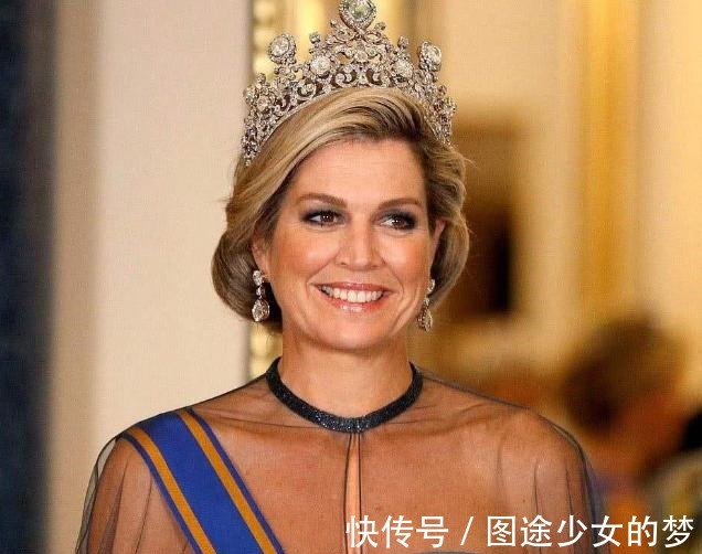 朱莉安娜 相比英国王室的珠宝，荷兰王室的珠宝也不容小觑！冠冕就来头不小