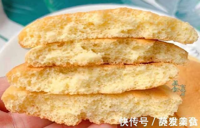 电饭煲|不用模具,电饭煲平底锅烤箱都可以做的早餐蛋糕,一口一个吃得香