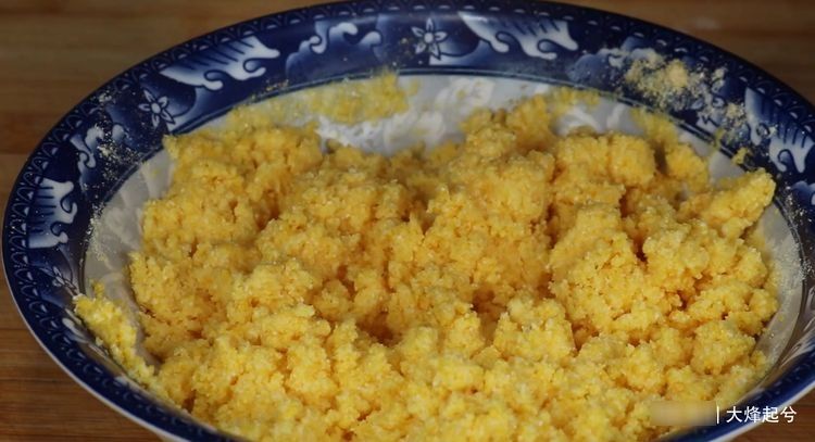 玉米面最好吃做法，比馒头简单，比面包还好吃，早餐再也不用买了