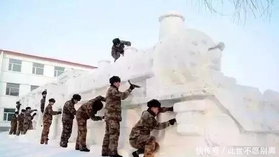 都靠堆文玩雪人炫富啦！土豪雪人谁家强？看一次笑一次，太厉害了