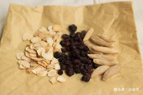 服用|盗汗、失眠这个3味药小方子,让你睡得香、不上火!