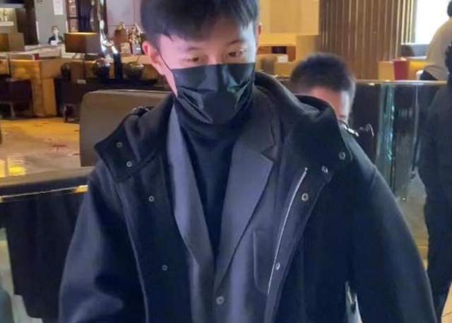 国足|当红国脚:国足踢日本和越南有机会,我们有身高和身体的优势!