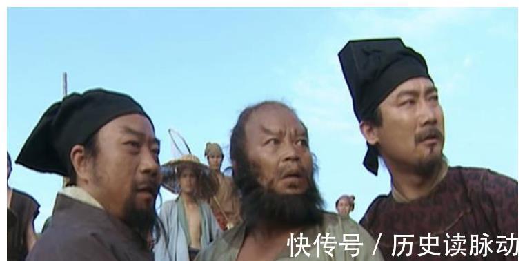 残暴|水浒传中,李逵为何会那么残暴?你看时迁的这句评价,说到根上了