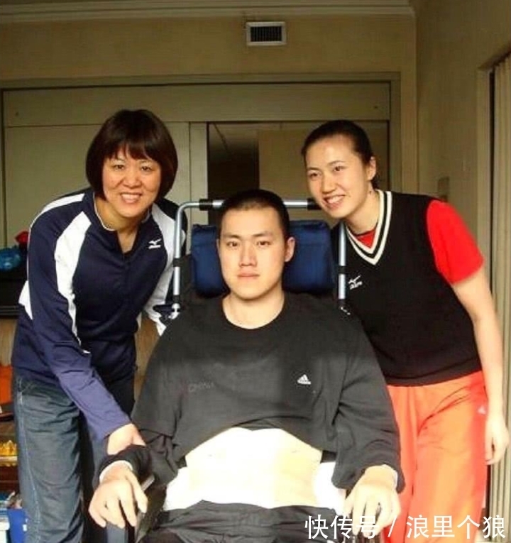 按摩|“女排”周苏红:离婚那天挥泪与前夫告别,以后我们做姐弟