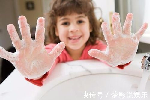 饮食习惯|孩子3岁前,5个方面父母适当“逼”一把,宝宝将来比同龄人优秀