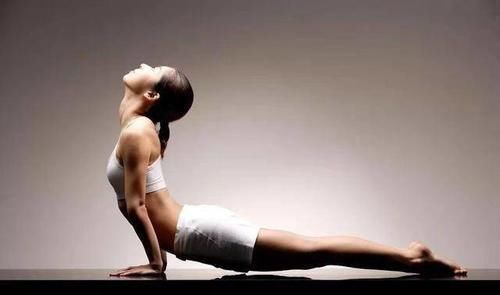 瑜伽人|瑜伽人超爱的后弯体式,丰胸美背,打开心轮,改善含胸驼背