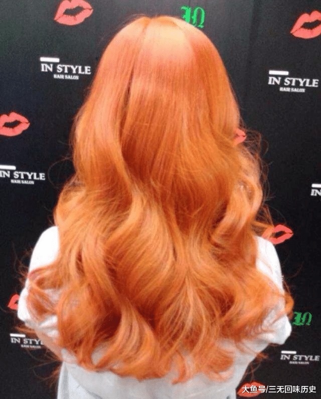 全黄了！女子每隔20天补染一次发根，结果脸和眼珠都黄了！