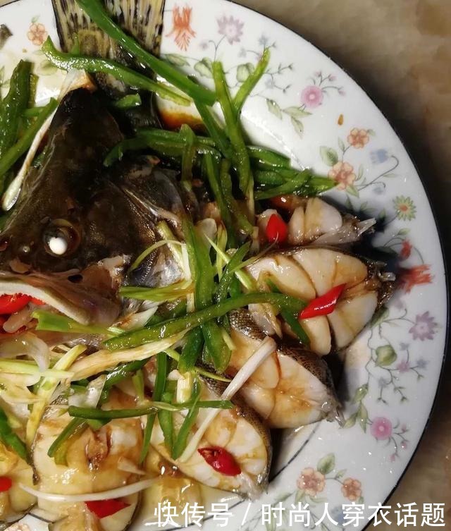  一年四季|一年四季都有桂花鱼，将桂花鱼蒸得如一朵“鯚花”，就应该这样做