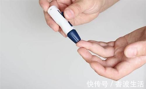 糖尿病|得了糖尿病可以喝酒吗?提醒:可以喝白开水,这5种水尽量别喝