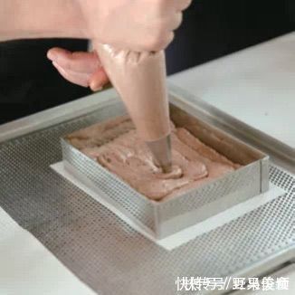 奶油|学会在家做黑王子蛋糕，再也不用出门买了