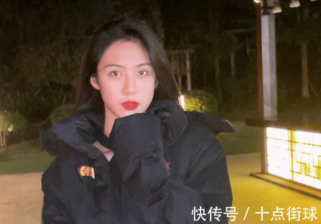 女篮|内蒙古女篮夺冠，球队18岁颜值担当爆红网络，身高1米9超美大长腿