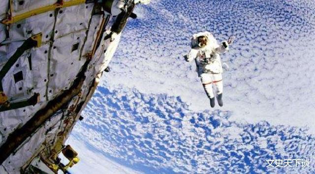 尸体 宇航员在太空遇难后,尸体为什么不能运回地球只能进行太空葬礼