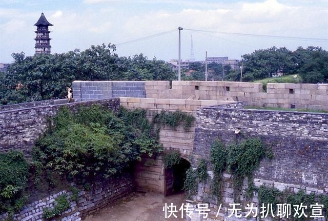 瑞光寺塔|江苏旧影1983年, 昔日苏州市沧浪区风景